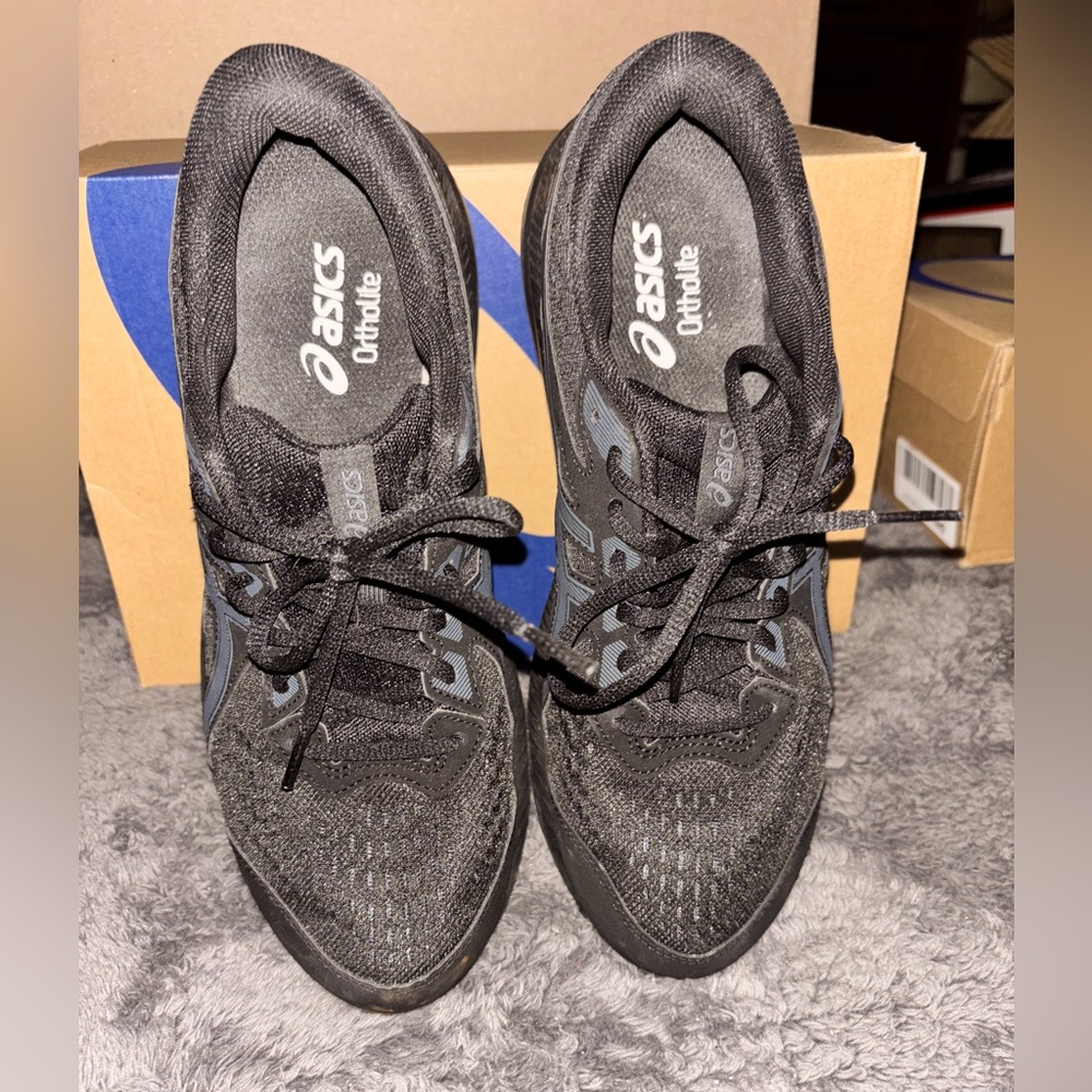 New in Box, ASICS Athletic Shoes, Size-10